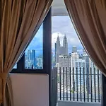 Col 29B Cozy Studio With Klcc Balcony View