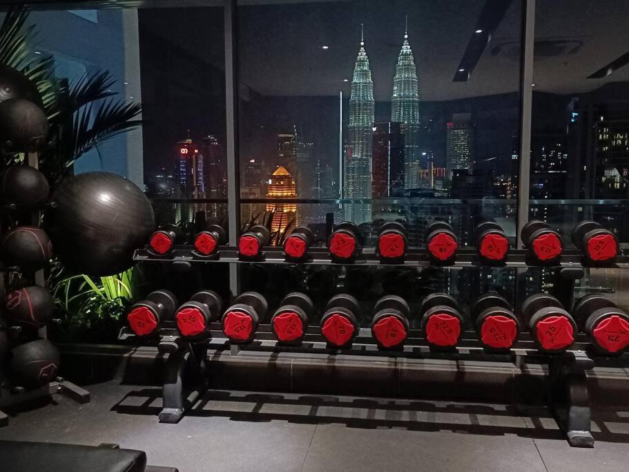 Pangsapuri Col 29b Cozy With Klcc Balcony View