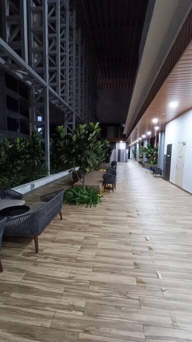Col 29b Cozy With Klcc Balcony View Kuala Lumpur